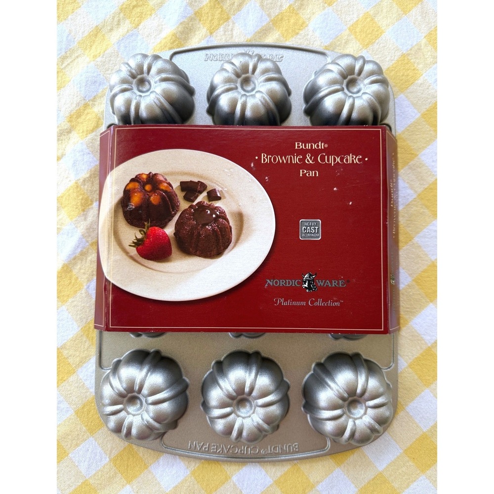 Nordic Ware Bundt Cupcake Brownie Pan Silver